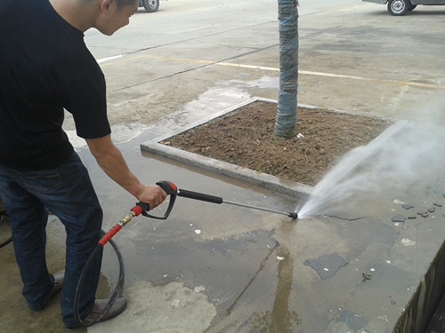 �L(zh��ng)��·����ϴ܇(ch��)